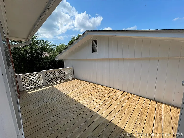 278 Hickory Dr — Photo 28