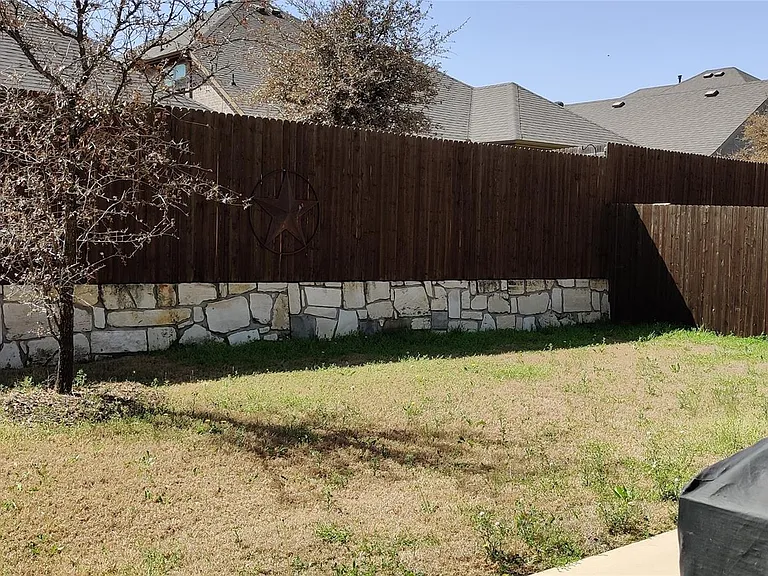 9821 Prairie Dog Ln — Photo 11