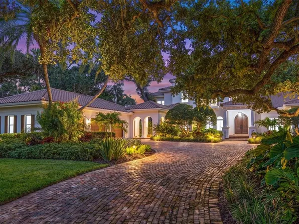 3000 Southwest Dr, Sarasota, FL 34239
