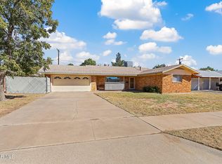 10037 Suez Dr, El Paso, TX 79925