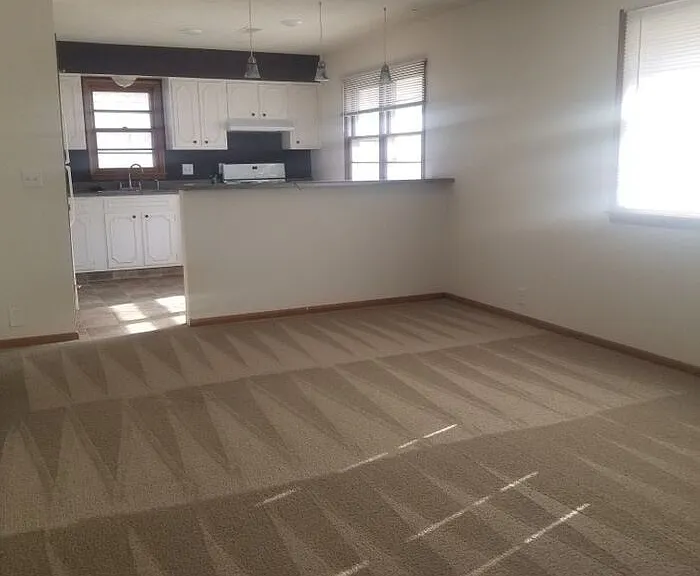 4955 Cuming St #6 — Photo 3