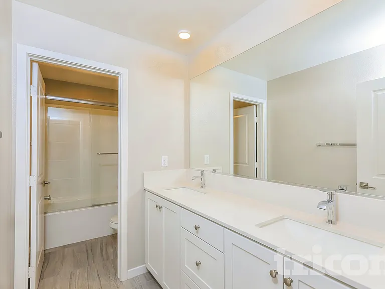 31544 Hans Dr — Photo 10