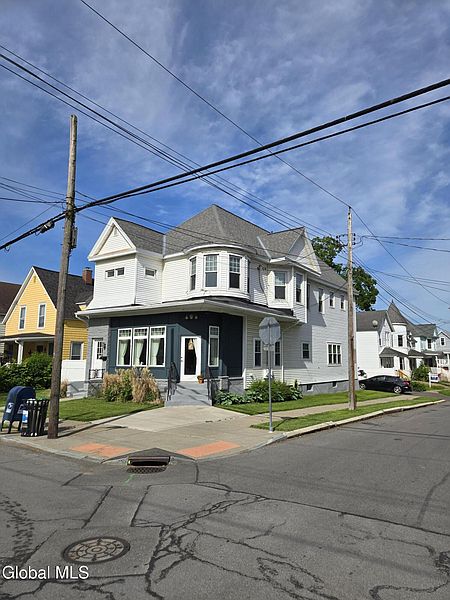 2nd image of 1687 Avenue A
