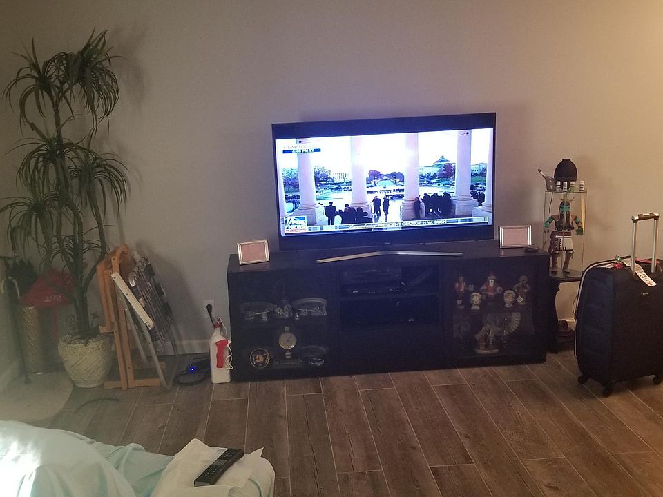 1st image of 222 Chatham E #222