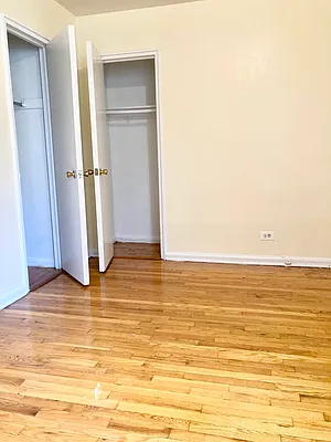 Rented by New York Residence | media 31