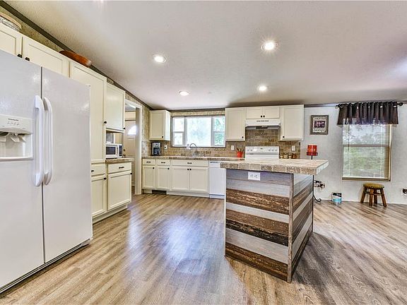 4th image of 3508 180th Ave SE