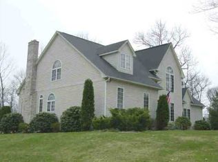 178 Council Rock Rd, Cranston, RI 02921