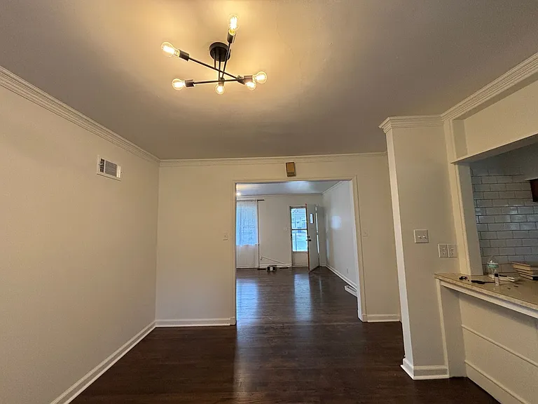 2633 S Toledo Ave — Photo 5