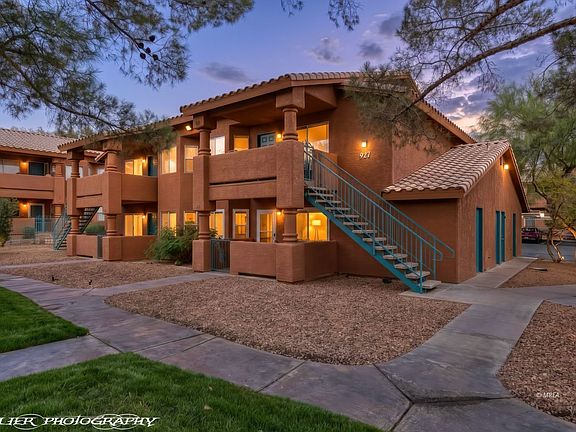 2nd image of 927 Mesquite Heights Rd #102