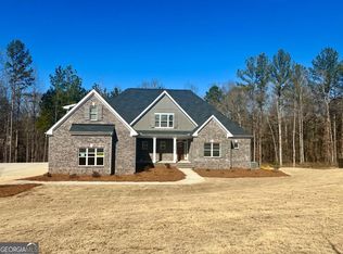 1019 Lily Ln, Statham, GA 30666