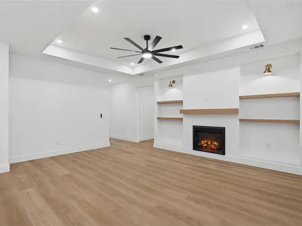 2800 Carter St, Dallas, TX 75210