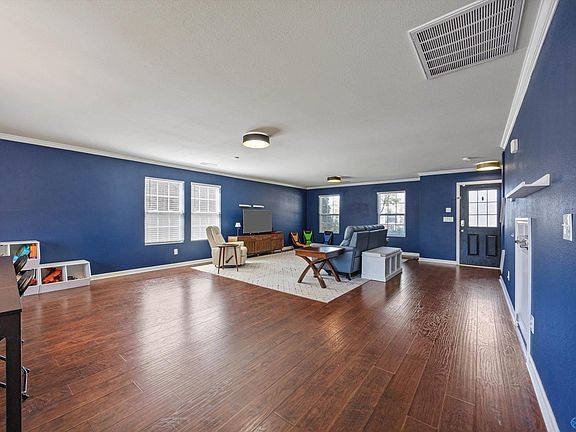 3rd image of 2403 Bell Manor Dr SW