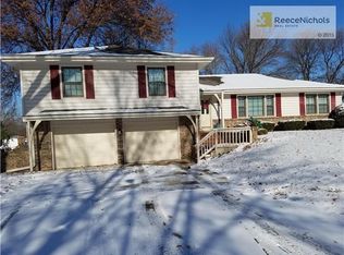 3444 N Chippewa Dr, Kansas City, MO 64116