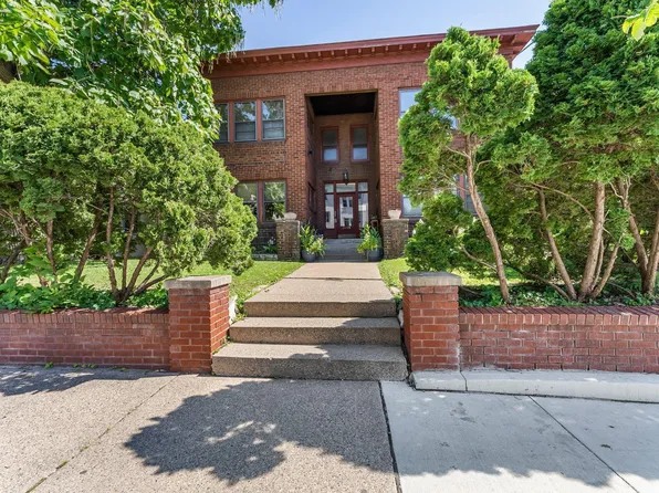 2895 James Ave S #2, Minneapolis, MN 55408