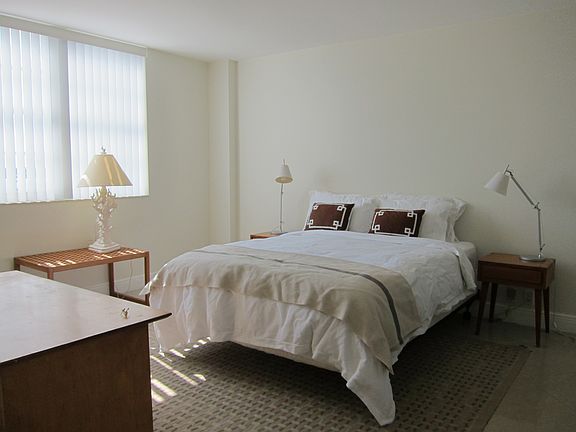 4th image of 5 Island Ave APT 5E