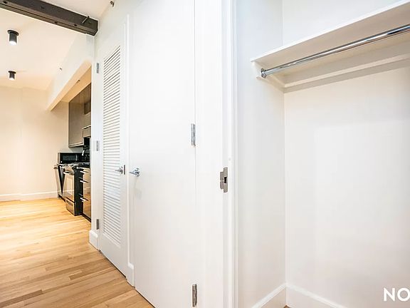 4th image of 487 Keap St APT 507