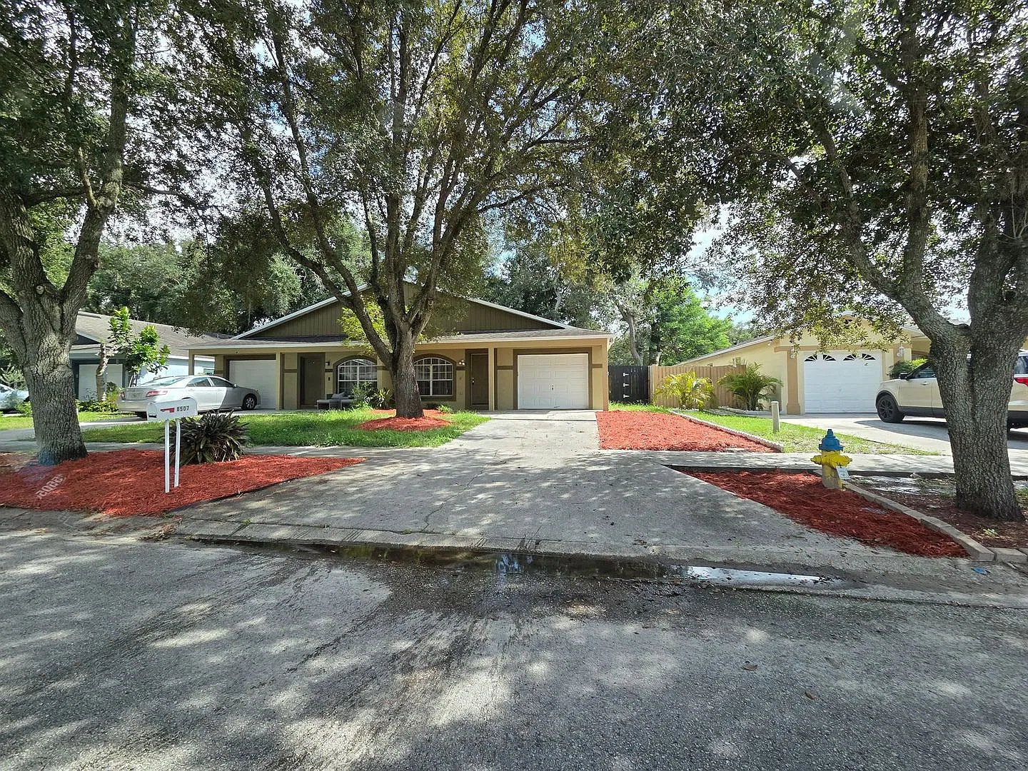 Newly Remodeled 3-Bedroom, 2-bathroom with garage for rent Near Busch Gardens & USF! — Photo 2