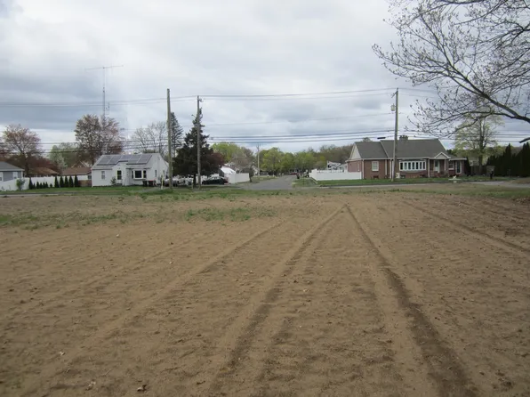 LOT Mill St #B, Feeding Hills, MA 01030