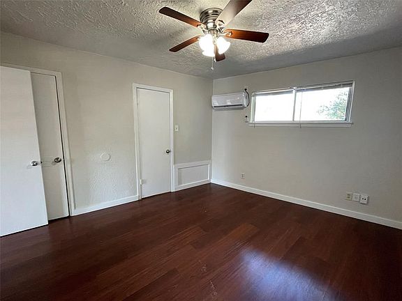 5th image of 1815 Isabella St #11