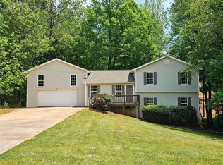 135 Thompson Hill Overlook Dr, Whitesburg, GA 30185