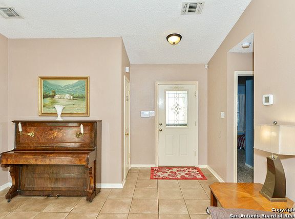 4th image of 13223 Larkfield Dr