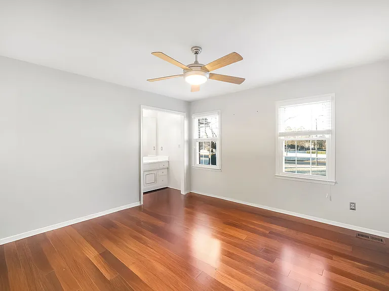 8418 Knights Bridge Rd — Photo 21