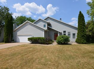 5660 Polworth St, Madison, WI 53711