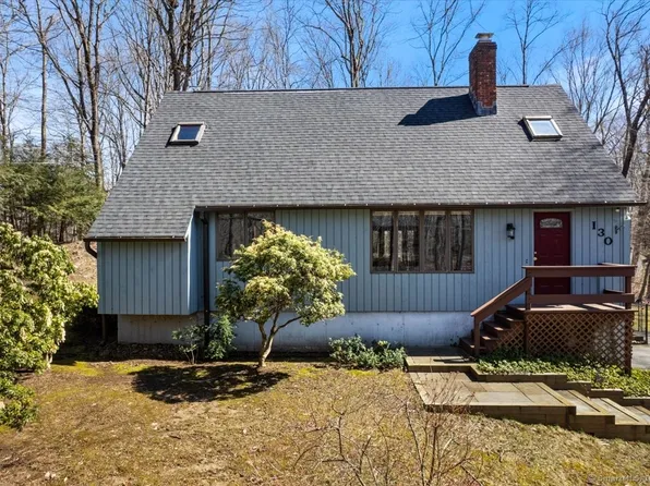 130 Weatherly Trail, Guilford, CT 06437