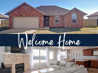 2512 W Cover Dr, Ozark, MO 65721