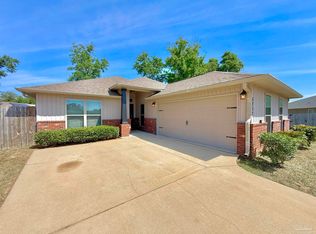 5757 Peach Dr, Pace, FL 32571