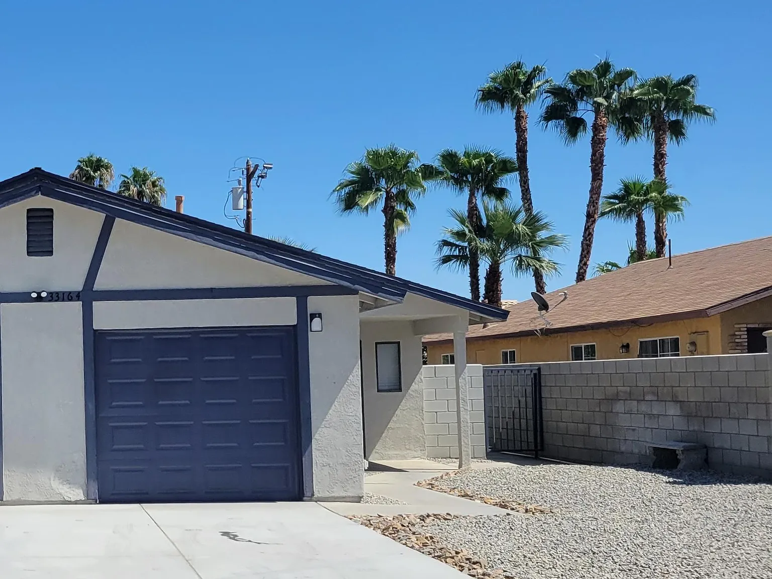 2 bed, 1.5 bath, 880 sqft, $2,250 — Photo 2