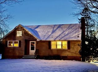 230 Warn Ave, Pine Bush, NY 12566