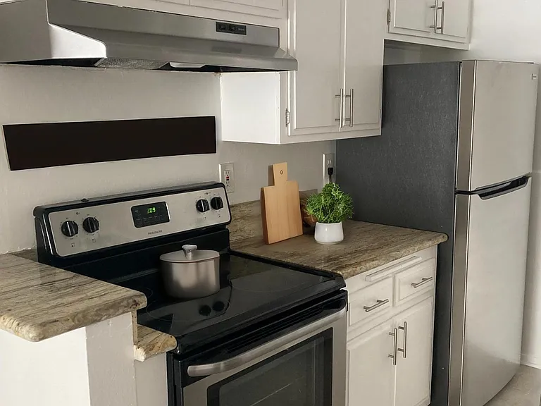 1 Bedroom 1 Bath - Unit 303