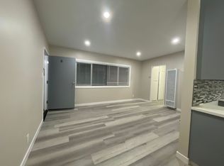 625 E Queen St APT 6, Inglewood, CA 90301