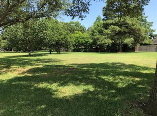 1314 Bluebonnet Dr, Seabrook, TX 77586