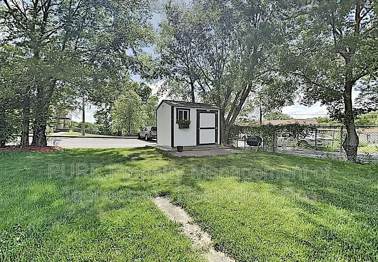 400 Neill Ave — Photo 26