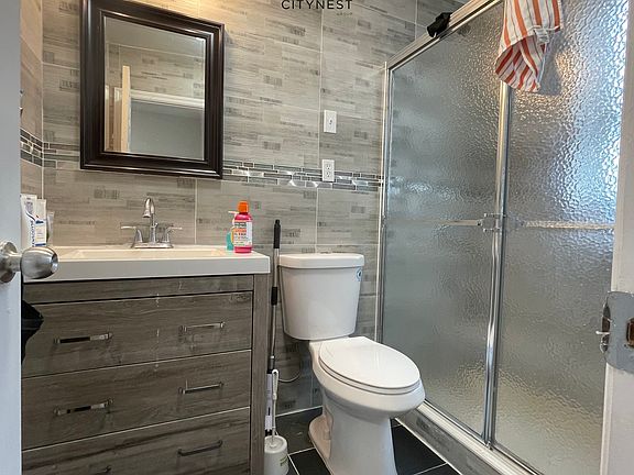 5th image of 5817 4th Ave #1R