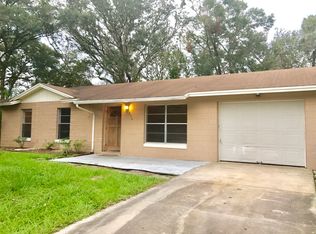 830 Oak Manor Dr, Orange City, FL 32763