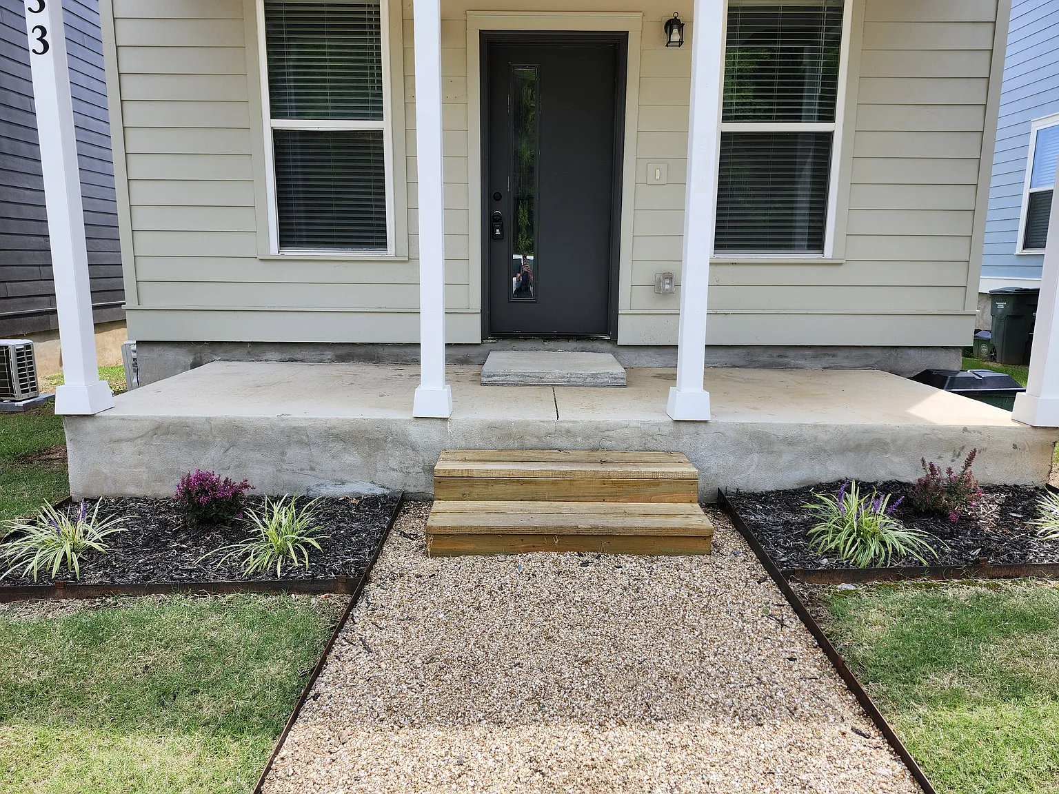 3033 W Tulsa St — Photo 1