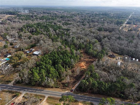 2nd image of 5944 Lott Rd