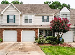 942 Pensford Dr, Whitsett, NC 27377