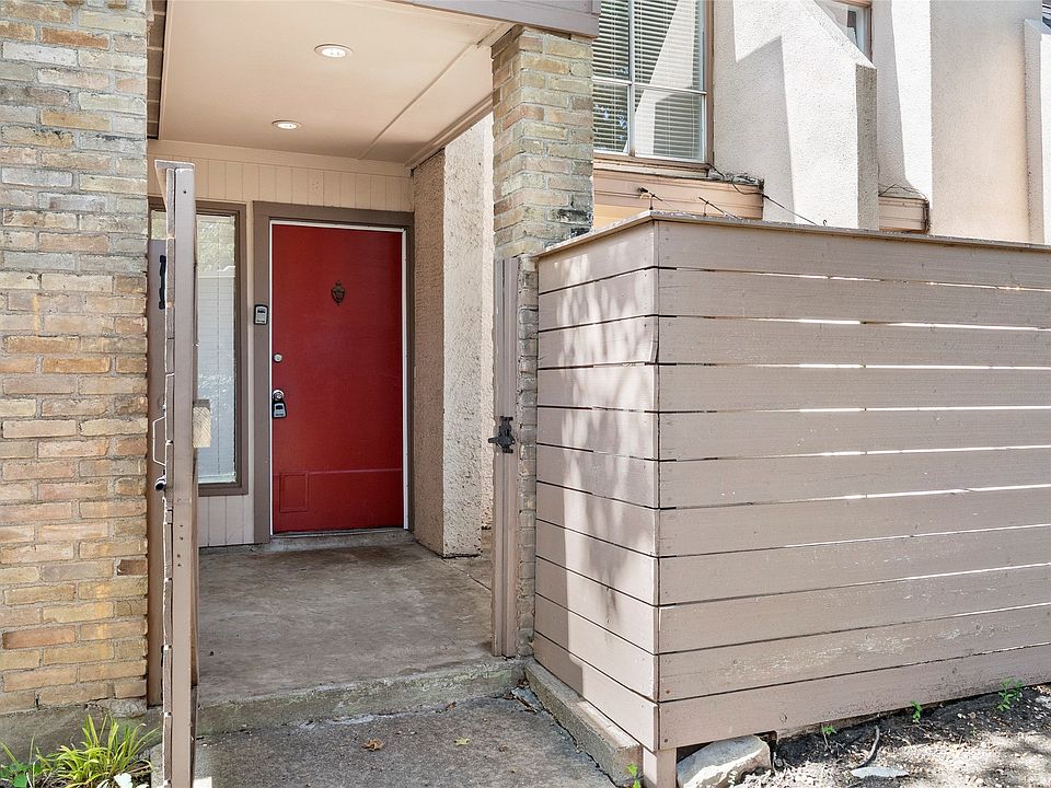 1st image of 3045 Park Ln APT 1053