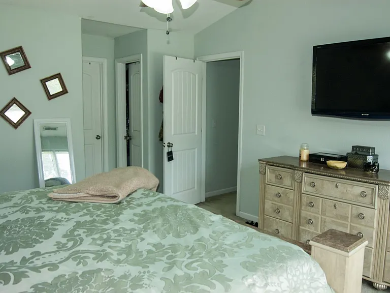 3520 Bapaume Ave — Photo 15