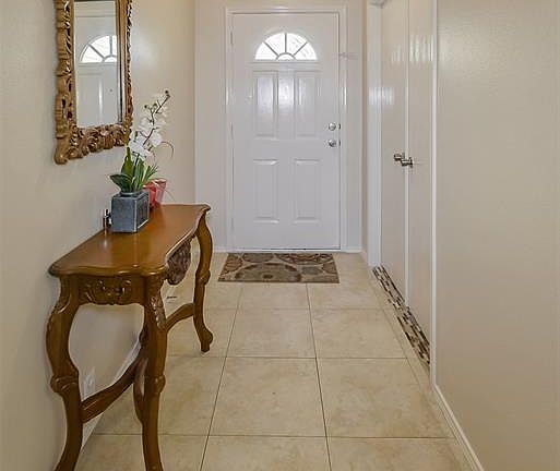 4th image of 14906 Sugar Sands Dr