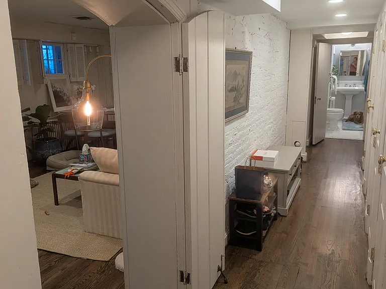 1607 31st St NW #BASEMENT — Photo 2