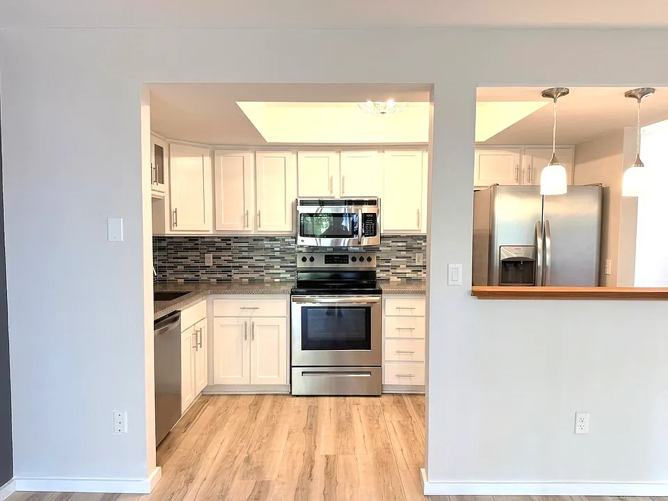 2001 E Yesler Way #49