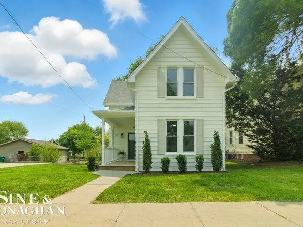 1319 Saint Clair Hwy, Saint Clair, MI 48079