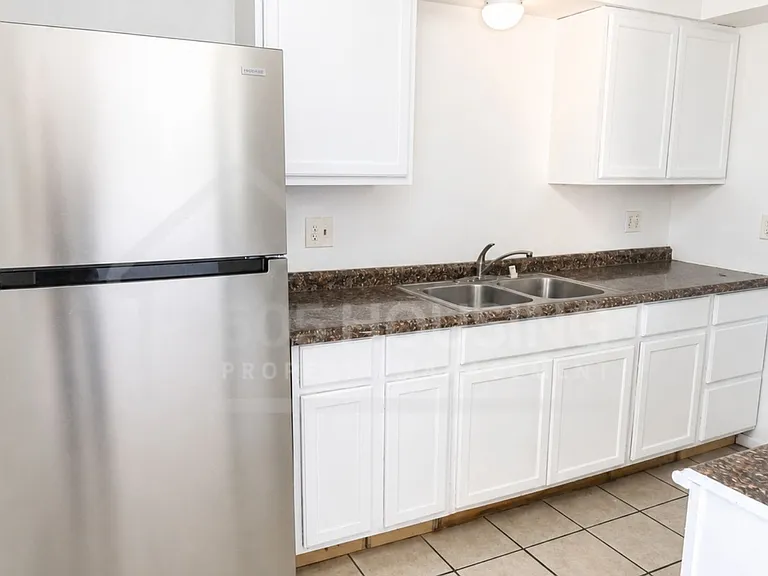 8309 Marquette Ave NE #B — Photo 34