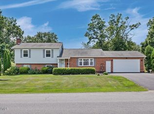 109 Oakwood Drive, Glenville, NY 12302