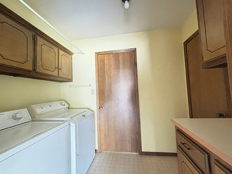 2332 Big Horn — Photo 9